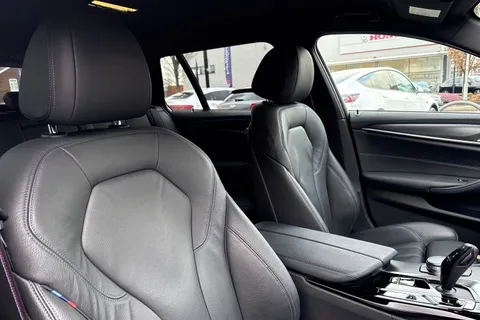 SL22TUP BMW 5 Series 2.0 530e 12kWh M Sport Touring Steptronic xDrive Euro 6 (s/s) 5dr Thumbnail #25