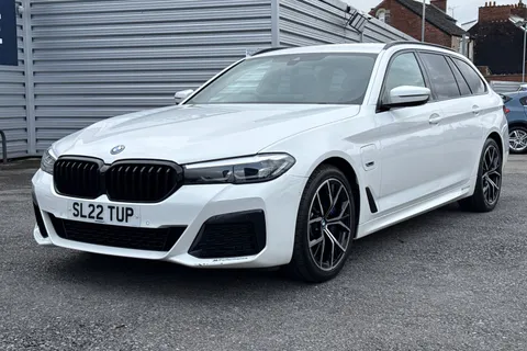 SL22TUP BMW 5 Series 2.0 530e 12kWh M Sport Touring Steptronic xDrive Euro 6 (s/s) 5dr Thumbnail #26