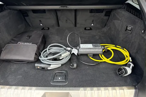 SL22TUP BMW 5 Series 2.0 530e 12kWh M Sport Touring Steptronic xDrive Euro 6 (s/s) 5dr Thumbnail #42