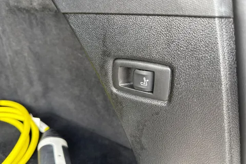 SL22TUP BMW 5 Series 2.0 530e 12kWh M Sport Touring Steptronic xDrive Euro 6 (s/s) 5dr Thumbnail #43