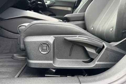 LR75PYW Audi A5 Avant S line TFSI  204 PS S tronic Thumbnail #43