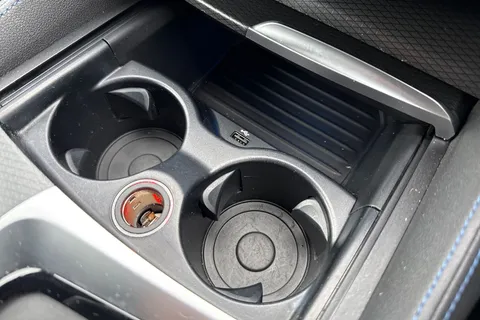 SL22TUP BMW 5 Series 2.0 530e 12kWh M Sport Touring Steptronic xDrive Euro 6 (s/s) 5dr Thumbnail #56