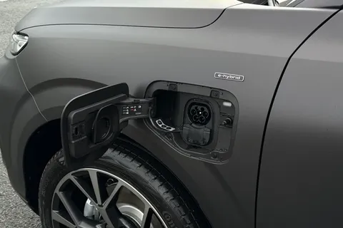  Audi Q3 1.5 e-hybrid Edition 1 Sportback S Tronic Euro 6 (s/s) 5dr 26kWh Thumbnail #28