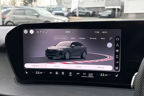  Audi Q3 1.5 e-hybrid Edition 1 Sportback S Tronic Euro 6 (s/s) 5dr 26kWh Thumbnail #31