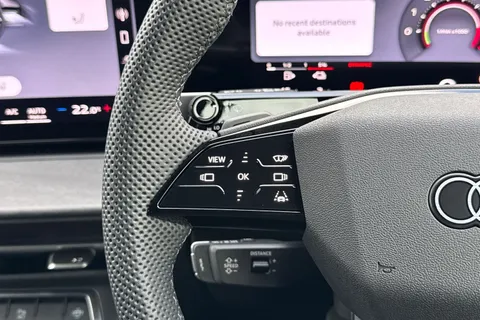  Audi Q3 1.5 e-hybrid Edition 1 Sportback S Tronic Euro 6 (s/s) 5dr 26kWh Thumbnail #37