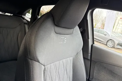  Audi Q3 1.5 e-hybrid Edition 1 Sportback S Tronic Euro 6 (s/s) 5dr 26kWh Thumbnail #50