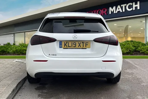 KL19XTF Mercedes-Benz A Class 1.3 A180 SE Euro 6 (s/s) 5dr Thumbnail #5