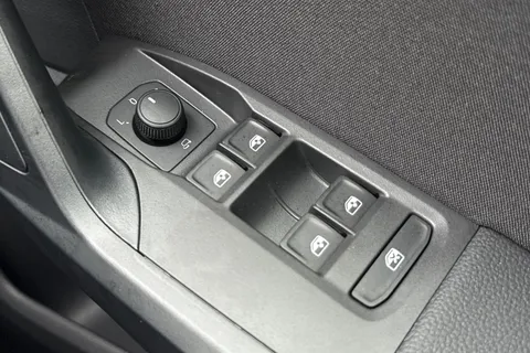 DA75HSG SEAT Arona 1.5 TSI FR DSG Euro 6 (s/s) 5dr Thumbnail #34