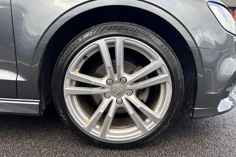 OE17EAO Audi A3 1.4 TFSI CoD S line Euro 6 (s/s) 4dr Thumbnail #23