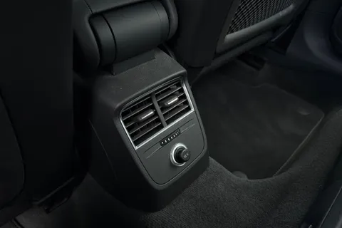 OE17EAO Audi A3 1.4 TFSI CoD S line Euro 6 (s/s) 4dr Thumbnail #25