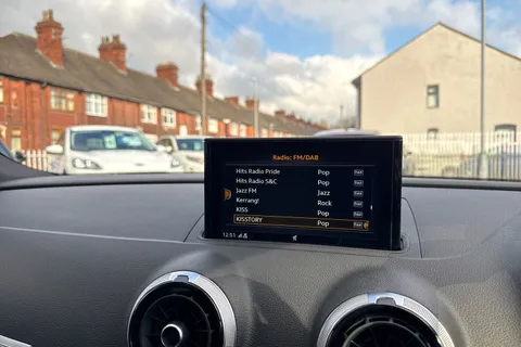 OE17EAO Audi A3 1.4 TFSI CoD S line Euro 6 (s/s) 4dr Thumbnail #31