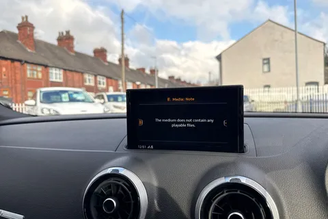 OE17EAO Audi A3 1.4 TFSI CoD S line Euro 6 (s/s) 4dr Thumbnail #32