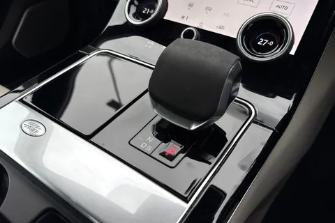 KW72UFC Land Rover Range Rover Velar 2.0 D200 Velar Edition 5dr Thumbnail #15