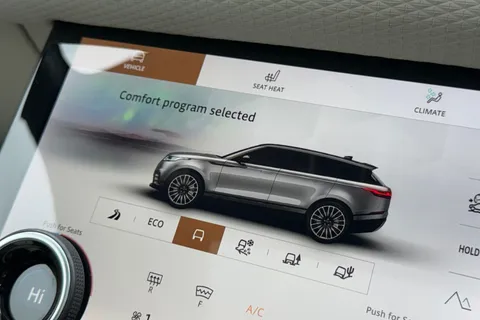 KW72UFC Land Rover Range Rover Velar 2.0 D200 Velar Edition 5dr Thumbnail #40