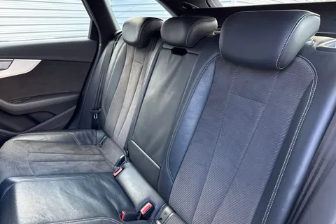 19 of 60 for Audi A4 Avant 1.4 TFSI S line Euro 6 (s/s) 5dr