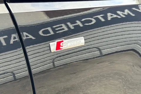 27 of 60 for Audi A4 Avant 1.4 TFSI S line Euro 6 (s/s) 5dr