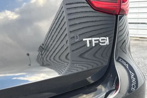 33 of 60 for Audi A4 Avant 1.4 TFSI S line Euro 6 (s/s) 5dr