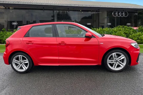 DS22UPR Audi A1 S line 30 TFSI  110 PS S tronic Thumbnail #4