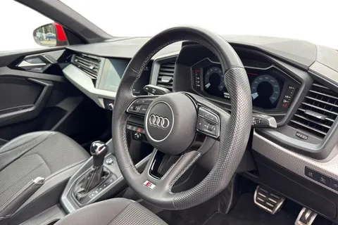 DS22UPR Audi A1 S line 30 TFSI  110 PS S tronic Thumbnail #15