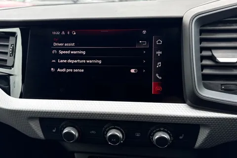 DS22UPR Audi A1 S line 30 TFSI  110 PS S tronic Thumbnail #33