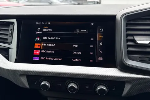 DS22UPR Audi A1 S line 30 TFSI  110 PS S tronic Thumbnail #36