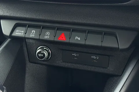 DS22UPR Audi A1 S line 30 TFSI  110 PS S tronic Thumbnail #51