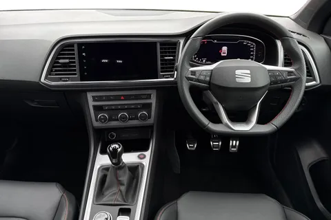 17 of 45 for SEAT Ateca 1.5 TSI EVO FR Black Edition Euro 6 (s/s) 5dr