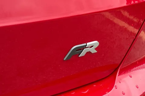 30 of 45 for SEAT Ateca 1.5 TSI EVO FR Black Edition Euro 6 (s/s) 5dr