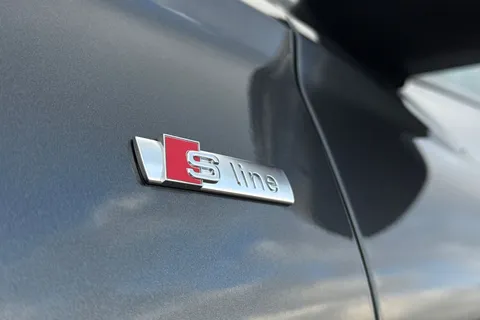 KN25YLH Audi Q6 E-Tron Q6 SUV Edition 1 e-tron  185,00 kW Thumbnail #28