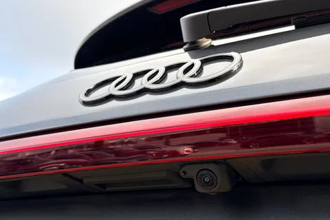 KN25YLH Audi Q6 E-Tron Q6 SUV Edition 1 e-tron  185,00 kW Thumbnail #29