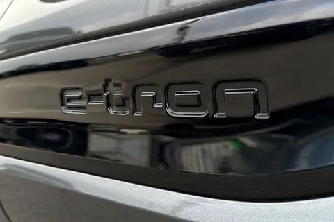 KN25YLH Audi Q6 E-Tron Q6 SUV Edition 1 e-tron  185,00 kW Thumbnail #31