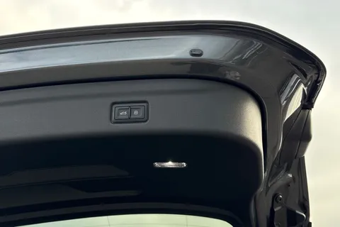 KN25YLH Audi Q6 E-Tron Q6 SUV Edition 1 e-tron  185,00 kW Thumbnail #32