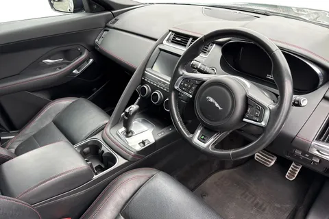 BJ20WPV Jaguar E-Pace 2.0 D180 Chequered Flag Auto AWD Euro 6 (s/s) 5dr Thumbnail #14