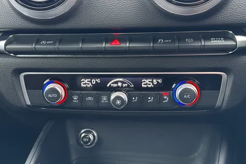 PK19PUH Audi A3 1.0 TFSI 30 Black Edition Sportback Euro 6 (s/s) 5dr Thumbnail #23