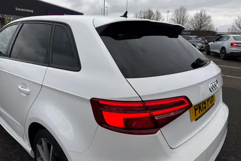 PK19PUH Audi A3 1.0 TFSI 30 Black Edition Sportback Euro 6 (s/s) 5dr Thumbnail #32