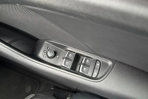 PK19PUH Audi A3 1.0 TFSI 30 Black Edition Sportback Euro 6 (s/s) 5dr Thumbnail #45