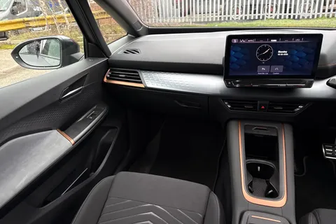 BK72NFU CUPRA Born 58kWh V2 Auto 5dr Thumbnail #20