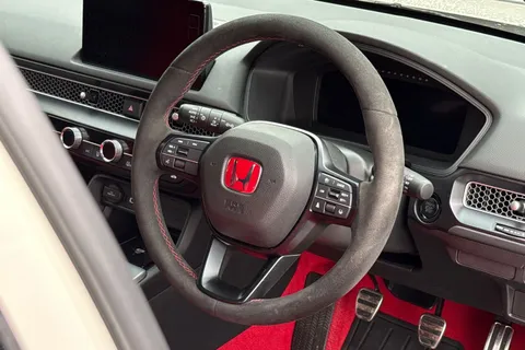 DK74OLR Honda Civic 2.0 VTEC Turbo Type R 5dr Thumbnail #33