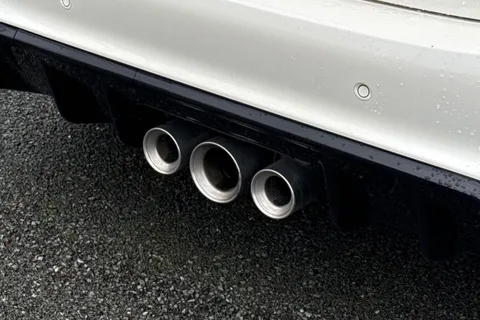 DK74OLR Honda Civic 2.0 VTEC Turbo Type R 5dr Thumbnail #35