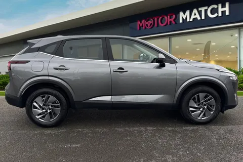 YF72KZS Nissan Qashqai 1.3 DIG-T MHEV Acenta Premium XTRON Euro 6 (s/s) 5dr Thumbnail #4