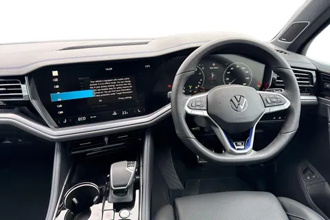 Volkswagen Touareg 3.0 V6 TSI eHybrid 14.3kWh R Tiptronic 4Motion Euro 6 (s/s) 5dr Thumbnail #18