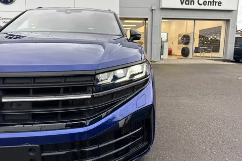 Volkswagen Touareg 3.0 V6 TSI eHybrid 14.3kWh R Tiptronic 4Motion Euro 6 (s/s) 5dr Thumbnail #25