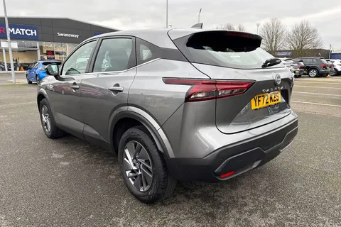 YF72KZS Nissan Qashqai 1.3 DIG-T MHEV Acenta Premium XTRON Euro 6 (s/s) 5dr Thumbnail #31