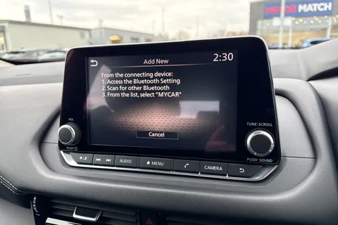 YF72KZS Nissan Qashqai 1.3 DIG-T MHEV Acenta Premium XTRON Euro 6 (s/s) 5dr Thumbnail #46