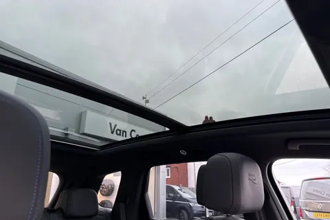 Volkswagen Touareg 3.0 V6 TSI eHybrid 14.3kWh R Tiptronic 4Motion Euro 6 (s/s) 5dr Thumbnail #50