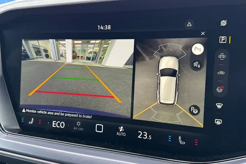 Volkswagen Touareg 3.0 V6 TSI eHybrid 14.3kWh R Tiptronic 4Motion Euro 6 (s/s) 5dr Thumbnail #52