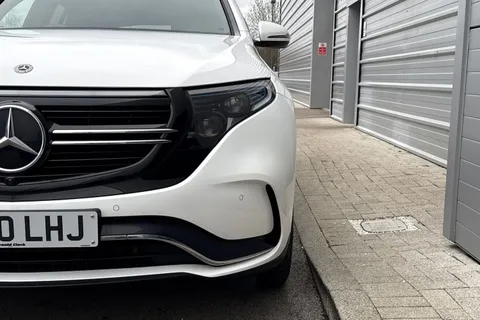 GU70LHJ Mercedes-Benz Eqc EQC 400 80kWh AMG Line Auto 4MATIC 5dr Thumbnail #26