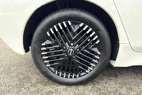 WK23UCL Nissan Leaf 39kWh N-Connecta Auto 5dr Thumbnail #23