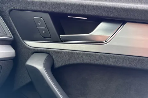 KS69TXZ Audi Q5 S line 45 TFSI quattro 245 PS S tronic Thumbnail #21