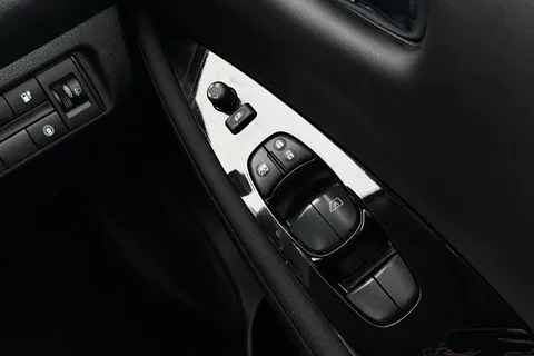 WK23UCL Nissan Leaf 39kWh N-Connecta Auto 5dr Thumbnail #46